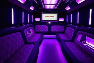 luxury limo bus and limousine service